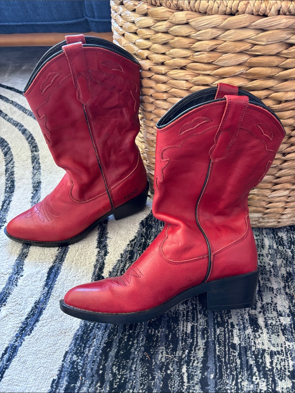 ROC Red Western mid Heeled Boots for Women - Classic Cowboy Style
